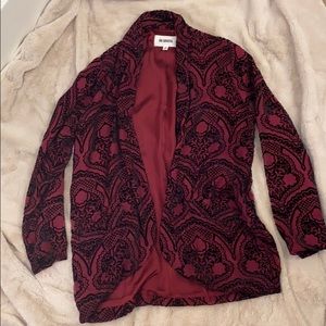 BB DAKOTA RED AND BLACK velvet blazer